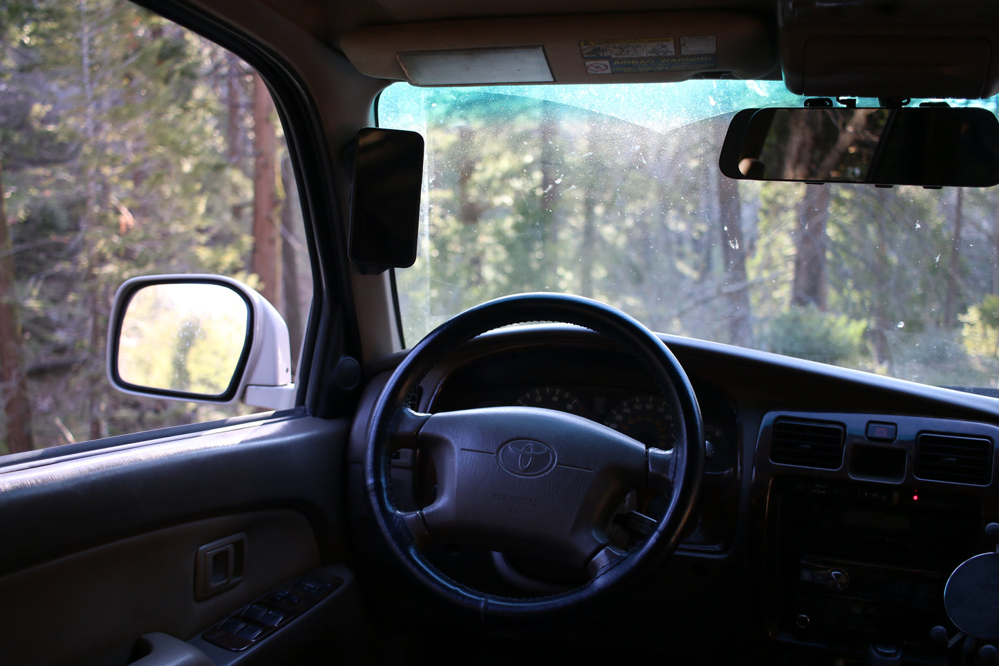 Entry Assist Handle/Phone Mount for 3rd Generation 4Runner