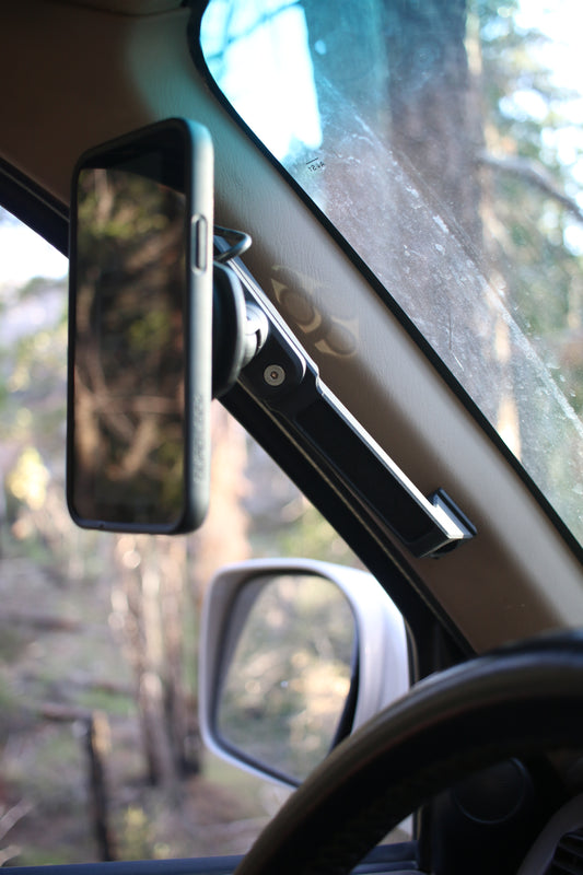 Entry Assist Handle/Phone Mount for 3rd Generation 4Runner